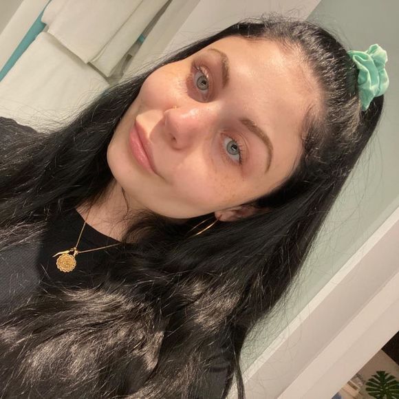 Meet your Posher, Danielle - Picture 1 of 1